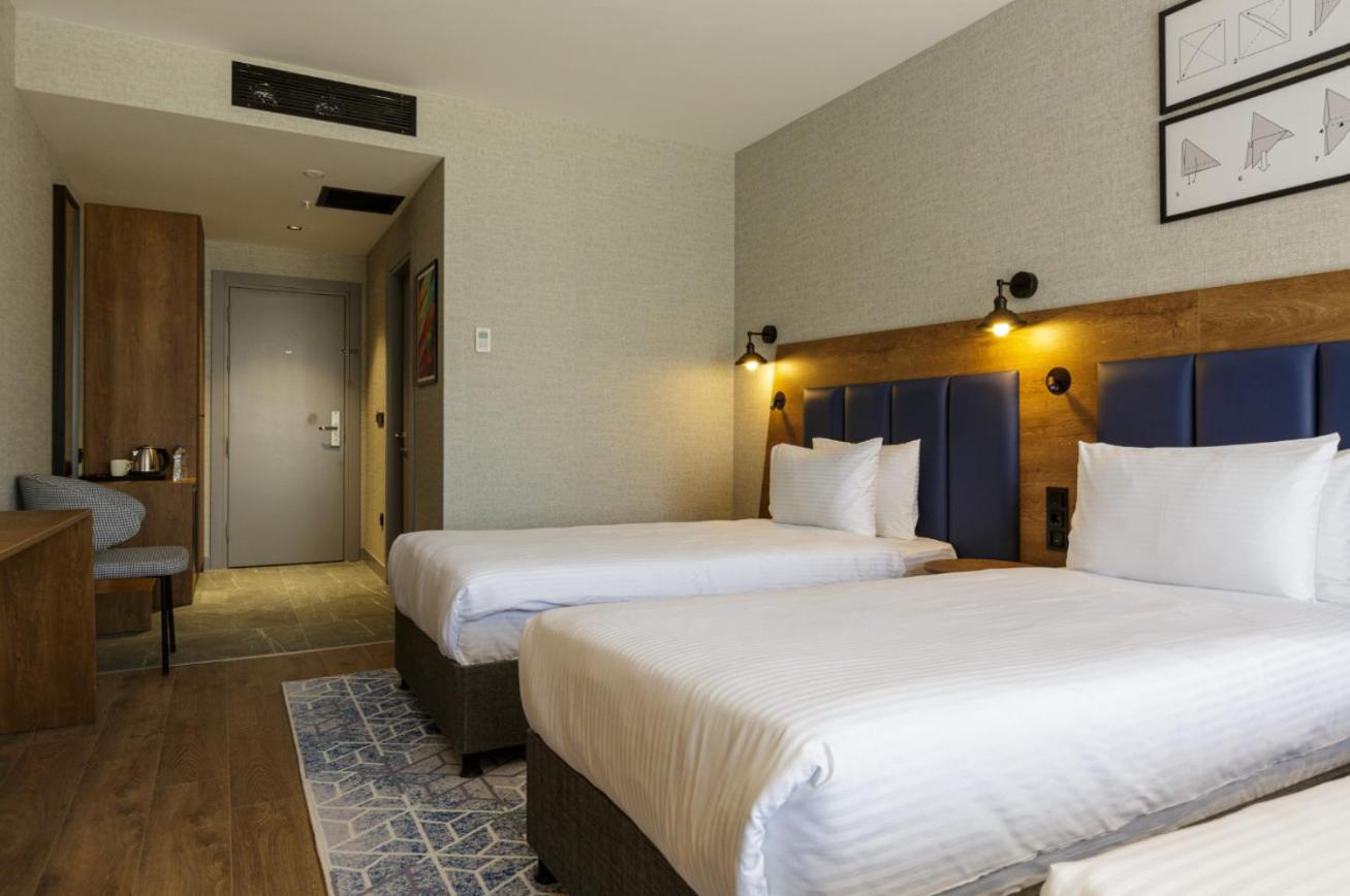 Ramada Encore By Wyndham Istanbul Arnavutkoy Exterior photo